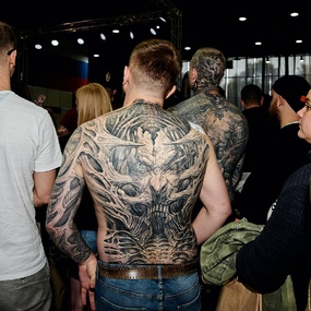 10º Congresso Internacional de Convenção de Tatuagem de Moscou | Dia 1