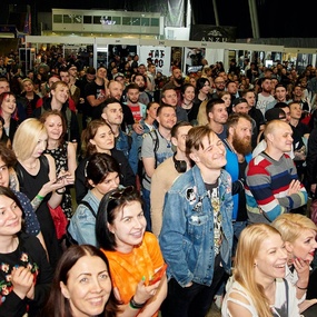 10º Congresso Internacional de Convenção de Tatuagem de Moscou | Dia 1