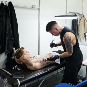 18º Festival de Tatuagem de Moscou | Dia 1