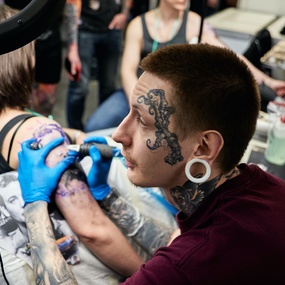 18º Festival de Tatuagem de Moscou | Dia 1