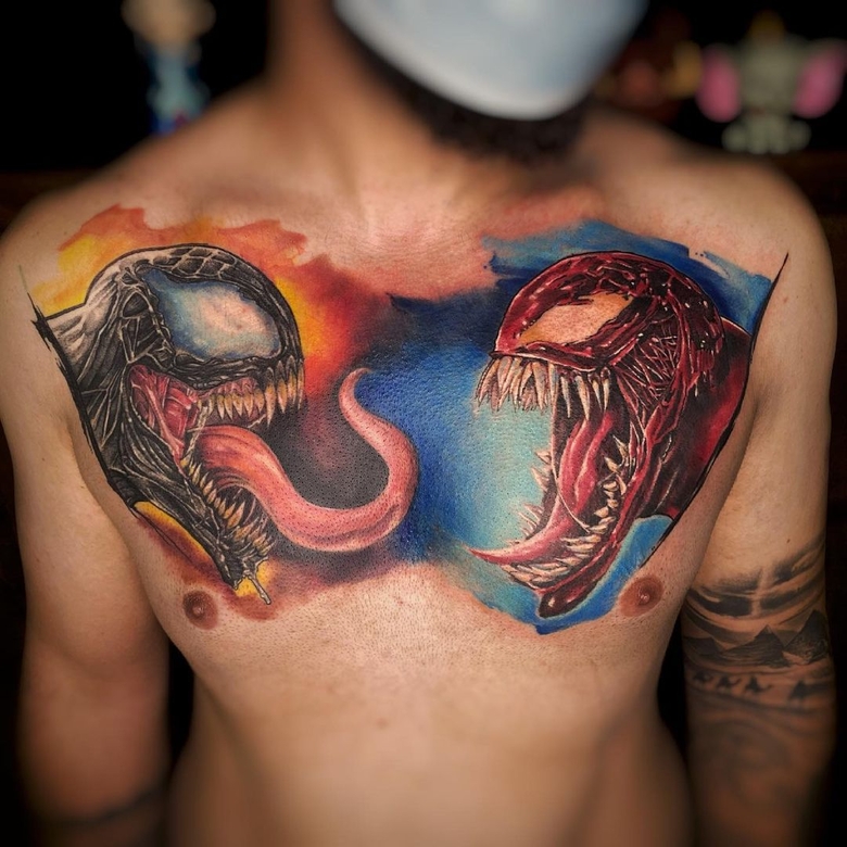 marvel Venom tattoo by @beatriz.sousa.tattoo 
