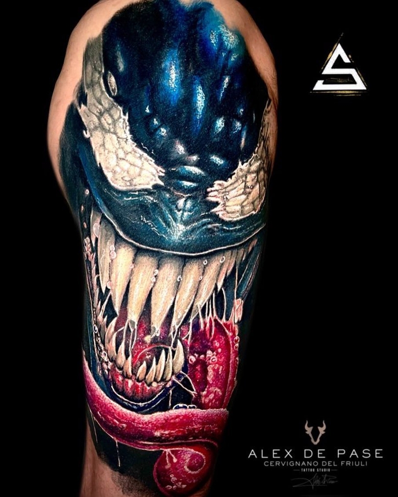 marvel Venom tattoo by @alexdepasestorescervignano 