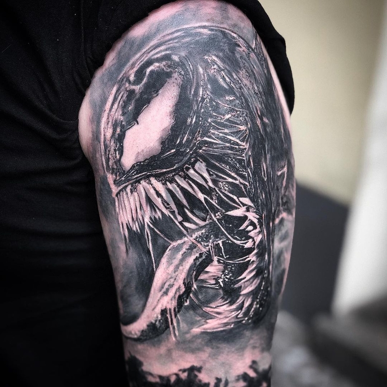 marvel Venom tattoo by @fade_to_grey_tattoo 