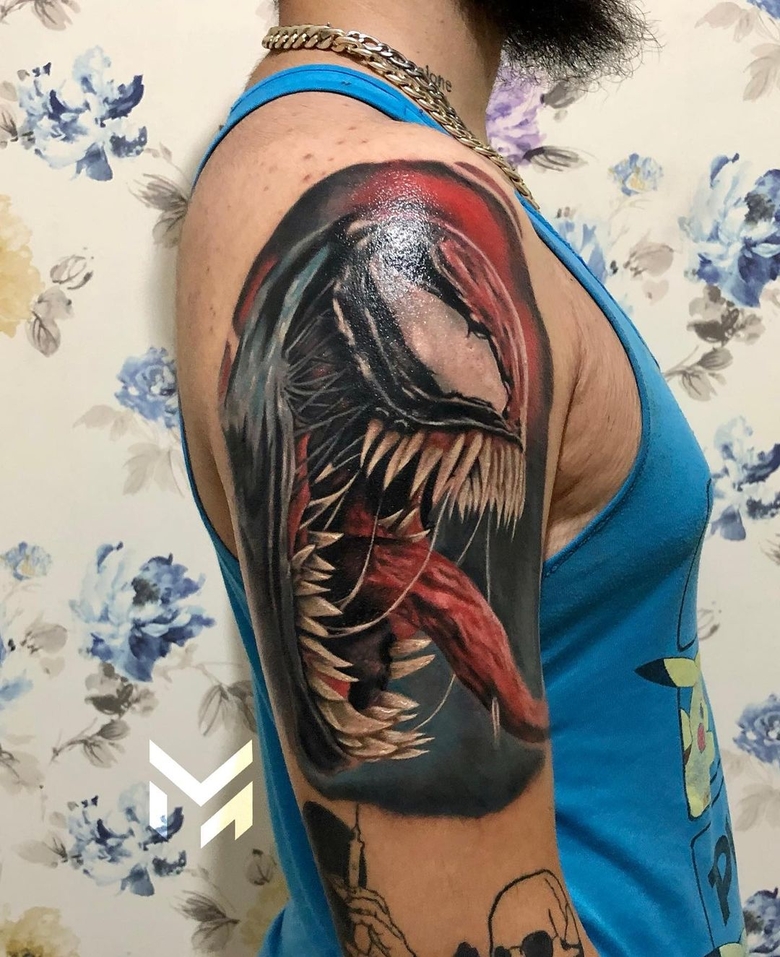 marvel Venom tattoo by @nima.m4.tattoos 