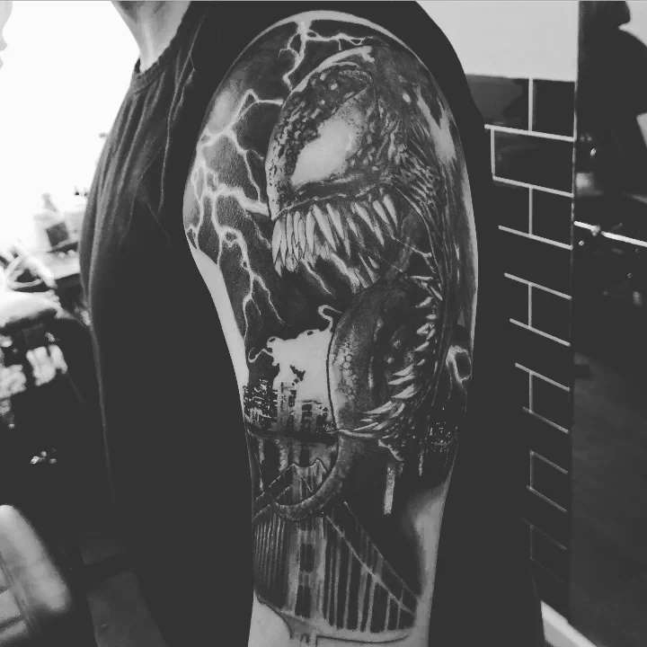 marvel Venom tattoo by @japtattoos 