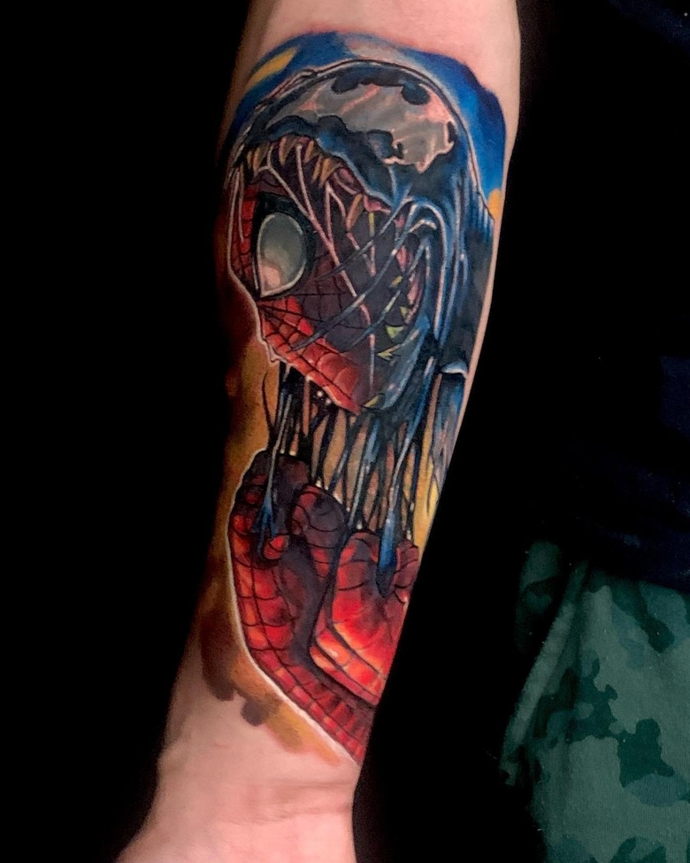 marvel Venom tattoo by @tjtattoo88 