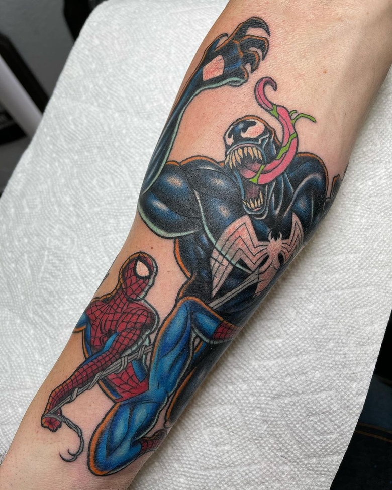 marvel Venom tattoo by @jamesmullintattoos 