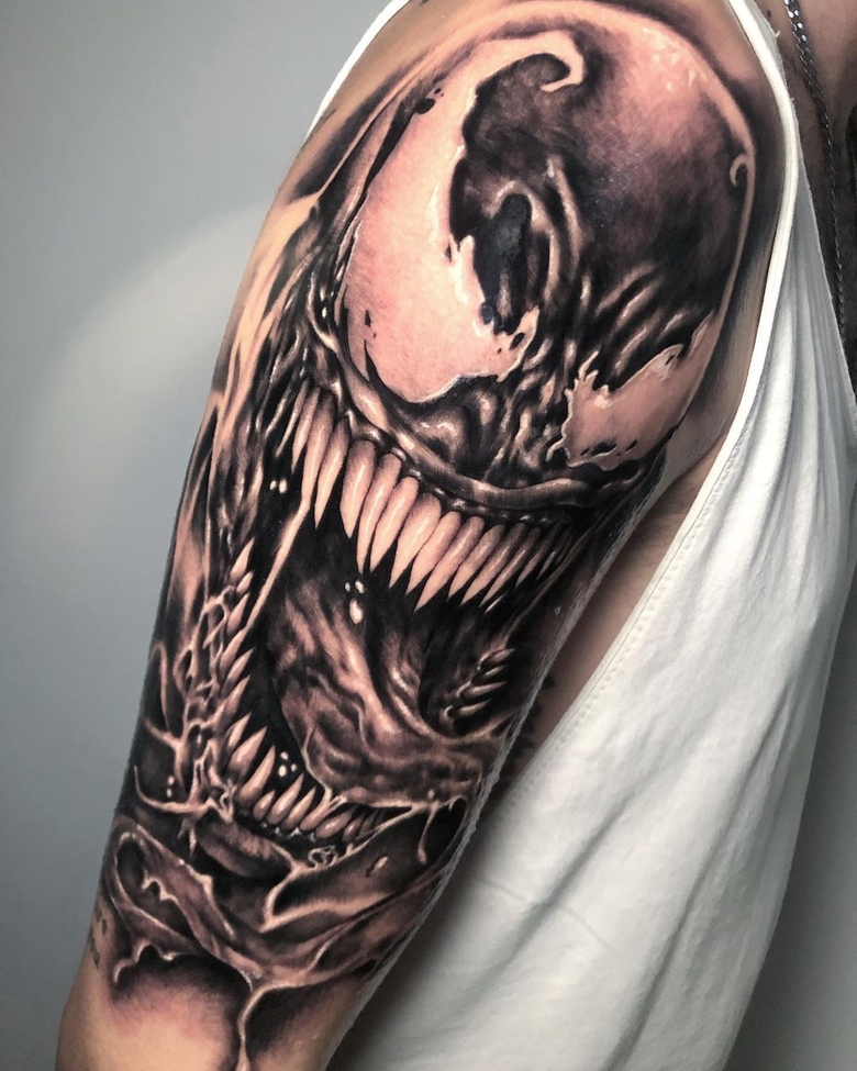 marvel Venom tattoo by @rostyle_tattoo 