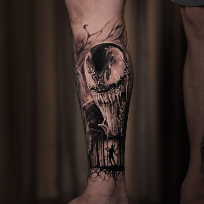 marvel Venom tattoo by @valeriotattoo_ 