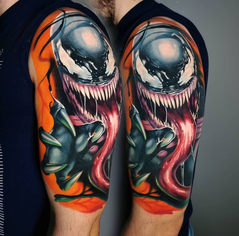 marvel Venom tattoo by @mloodytattoo 