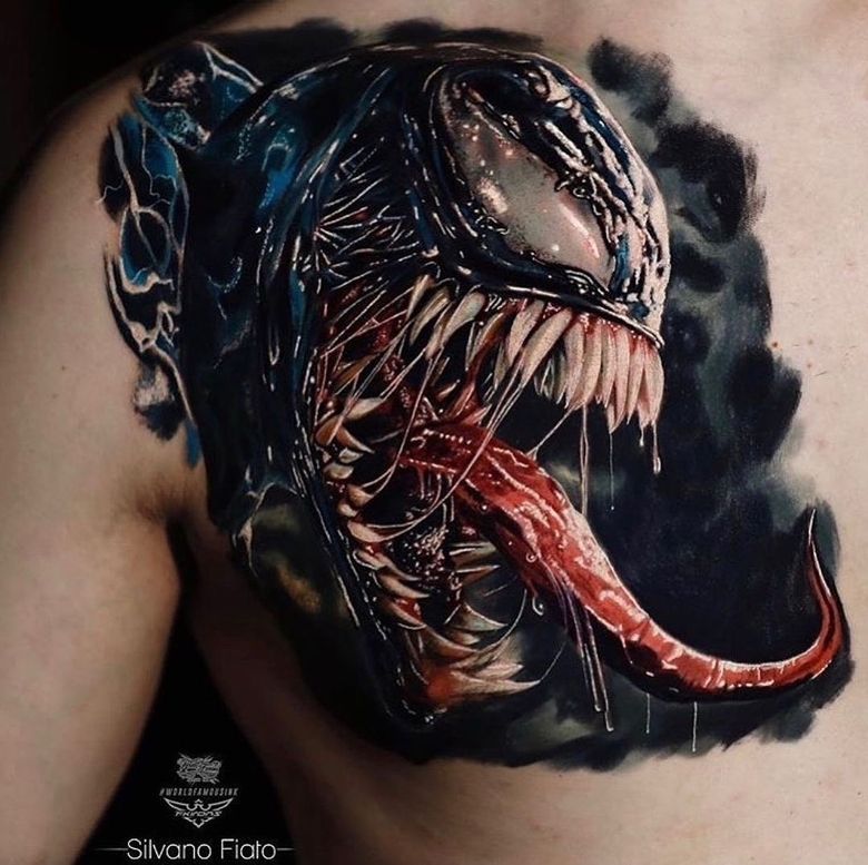 marvel Venom tattoo by @silvanofiato 