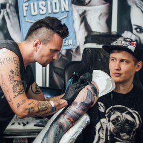 Exposição de Tatuagem Russa / Barber Connect Russia