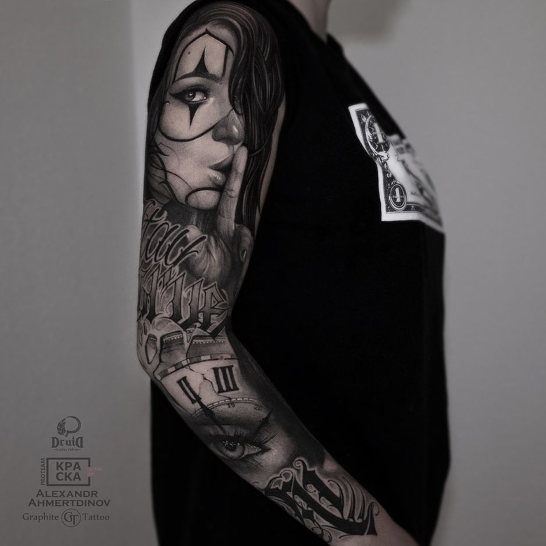 Tatuagem de manga por Alexander Akhmertdinov - trabalho em detalhe