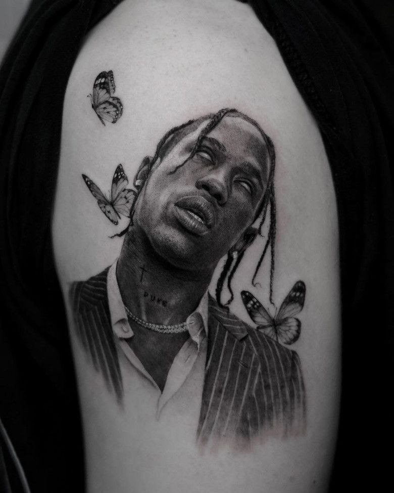 Realismo incrível dos mini-tatuagens de Ben