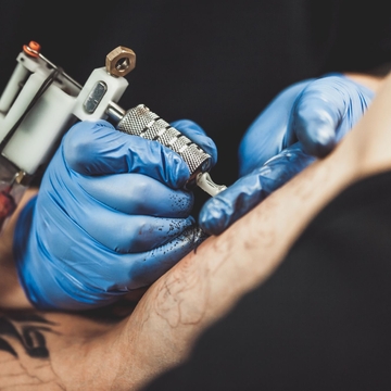 As Tattoos Aumentam o Risco de Câncer de Pele?