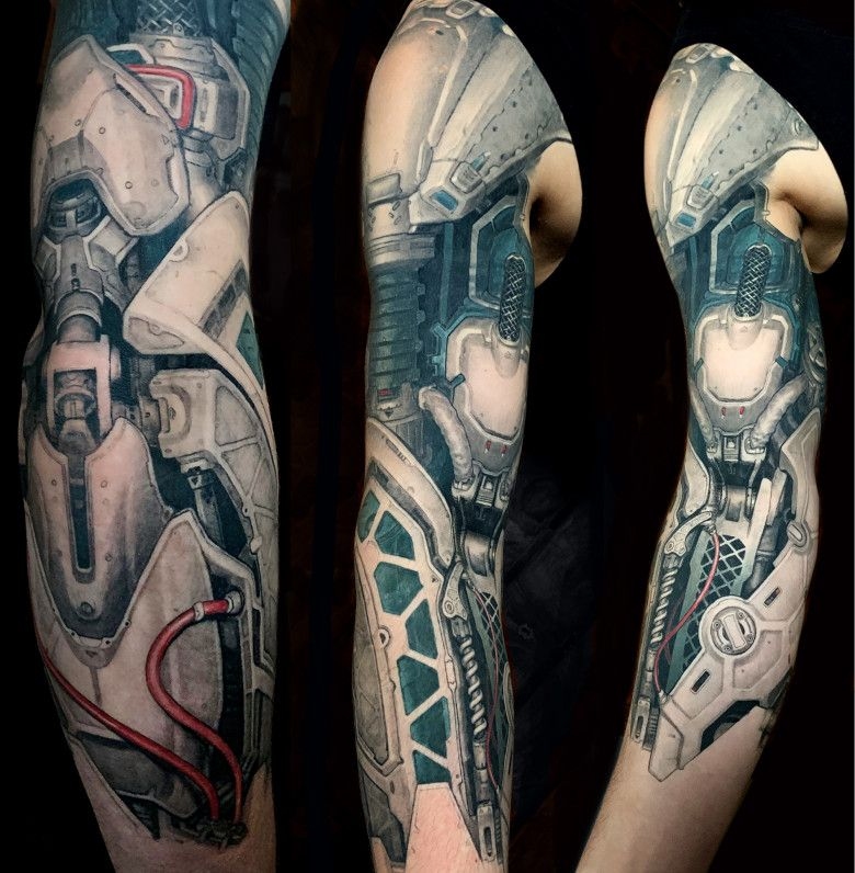 Abordagem inovadora de tatuagem biomecânica por Konstantin Alekseev