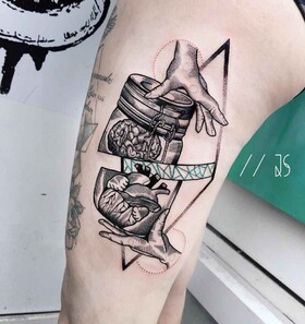 Tatuagens multidimensionais por Jessica Svartvit