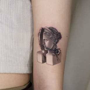 🔥 Fotos quentes, portfólio de modelos  #47145 Artista de tatuagem shooin