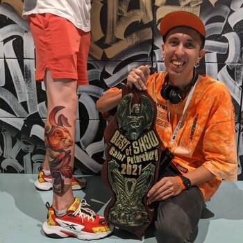 Artista de tatuagem Azat Kamaletdinov