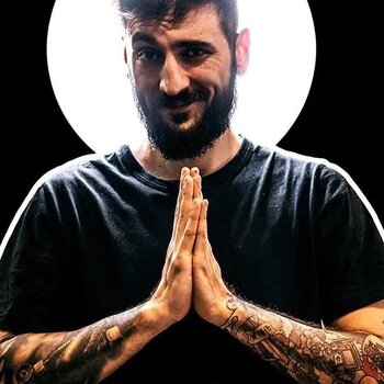 Artista de tatuagem Aleksandar Poppino Popovic