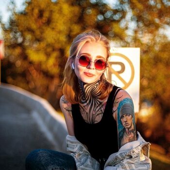 Artista de tatuagem Vladlena Wind