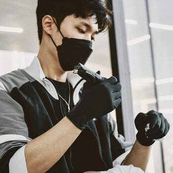 Artista de tatuagem Kid Needle