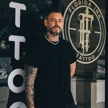 Artista de tatuagem Diego Conci