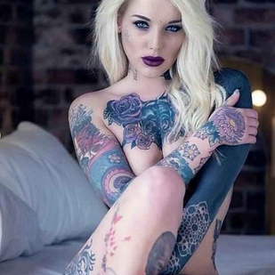 🔥 Fotos quentes, portfólio de modelos  #9849 Modelo de tatuagem Lauren Brock