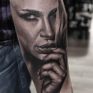 🔥 Fotos quentes, portfólio de modelos  #8959 Artista de tatuagem Ryan Evans