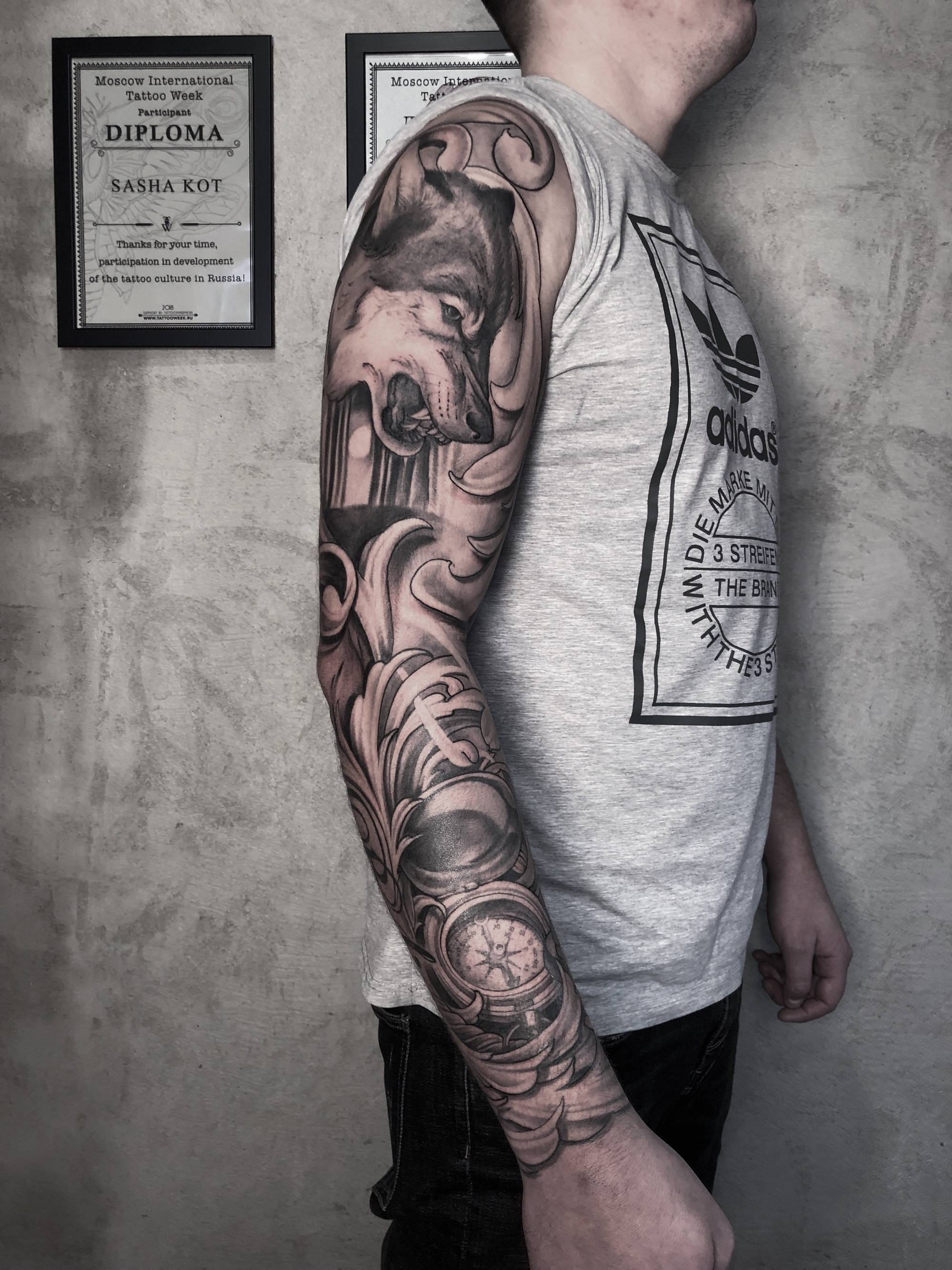 Artista de tatuagem Sasha Kot, tatuagem gráfica negra | Vologda, Rússia