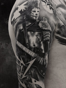 Graphic tattoo