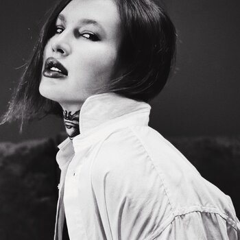 Artista de tatuagem Polina Gajewsky