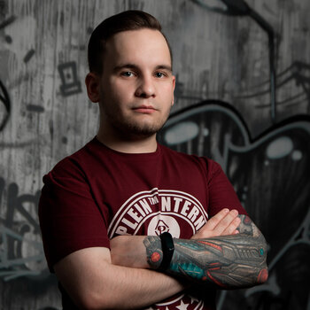 Artista de tatuagem Radion Zinyatov