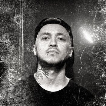 Artista de tatuagem Parvick Faramarz