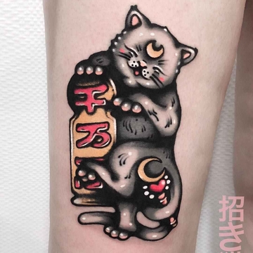 Experimentos de tatuagem por Andrea Raudino