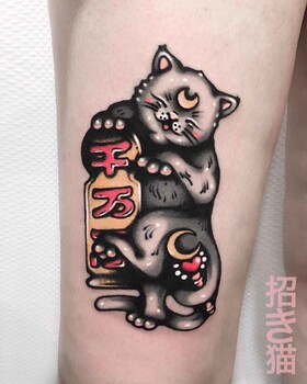 Experimentos de tatuagem por Andrea Raudino