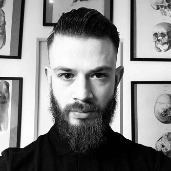 Artista de tatuagem Moriel El Mori Seror