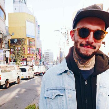 Artista de tatuagem Jacob J Gardner