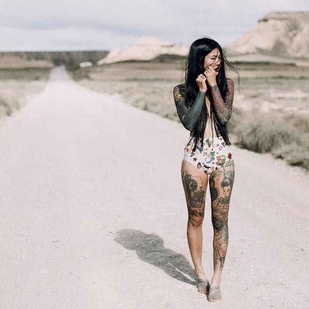 🔥 Fotos quentes, portfólio de modelos  #20023 Modelo de tatuagem Anh Wisle