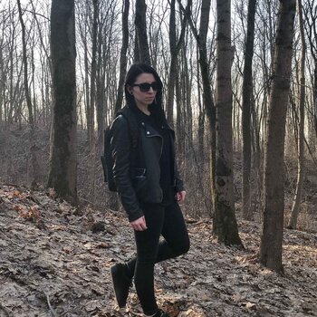 Artista de tatuagem Inessa Kravec