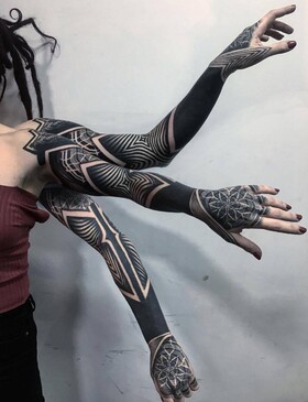 Tatuagem Ornamental por Daniele Lo Scritto