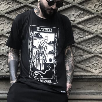 Artista de tatuagem Yao