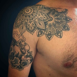 🔥 Fotos quentes, portfólio de modelos  #11570 Artista de tatuagem Yoni Zilber