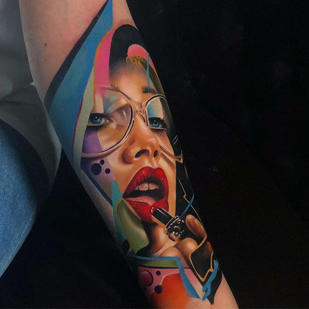 Tattoo artist Igor Mitrenga, authors color relistic portrait tattoo in graffiti design | Prague, Czech