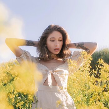 Artista de tatuagem Anastasiya Sluckaya