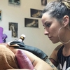 Artista de tatuagem Andrea Morales