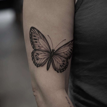 Tatuagens refinadas de Elizabeth Markov