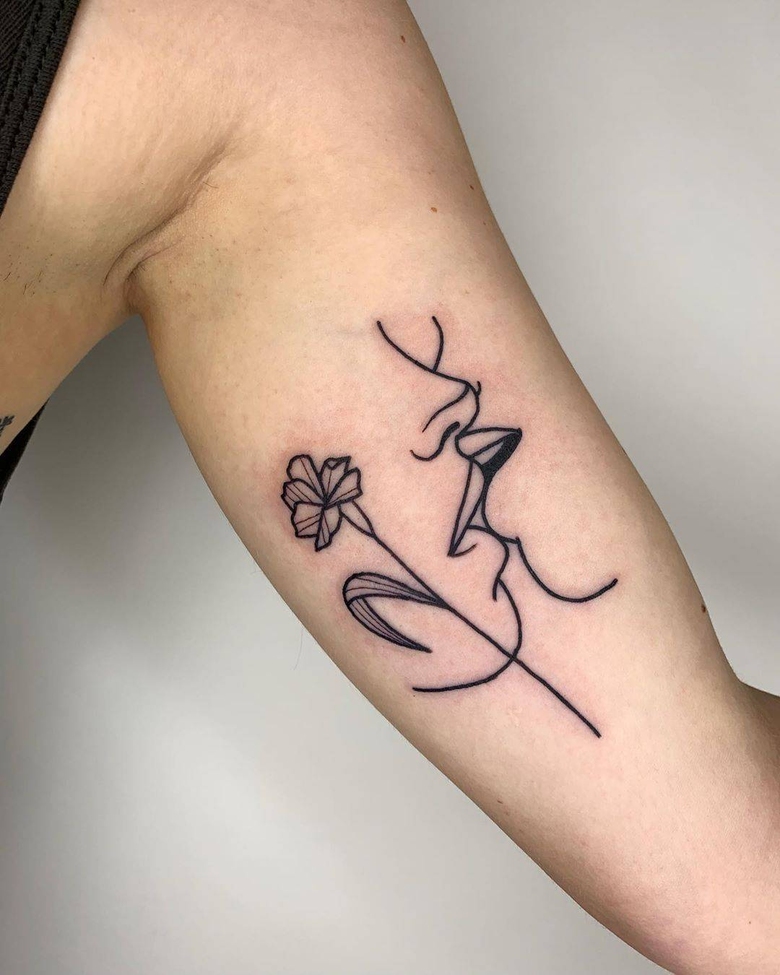 Amor nas tatuagens por Brit Abad