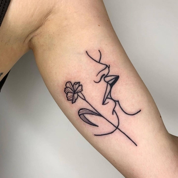 Amor nas tatuagens por Brit Abad