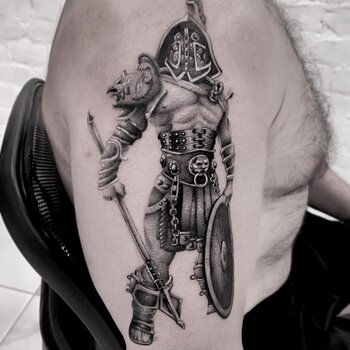Artista de tatuagem blackr.ttt